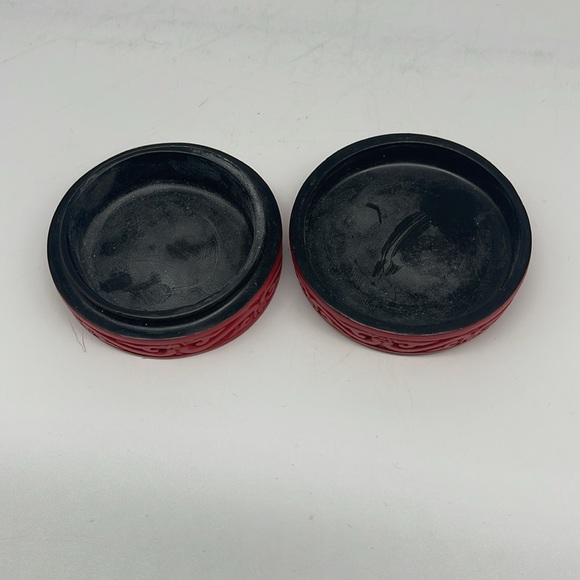 Cinnabar Rounded Trinket Box - Picture 4 of 4
